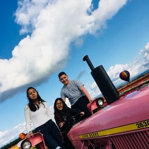 Meet your Posher, Felicia